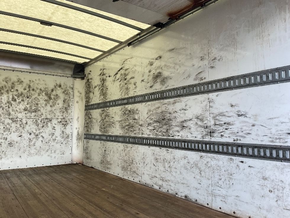 Light Duty Box Truck-Light and Medium Duty Trucks-Isuzu-2021-NPR-Akron-OH-251,880\n\t\tmiles-$ 27,000 - Image 12