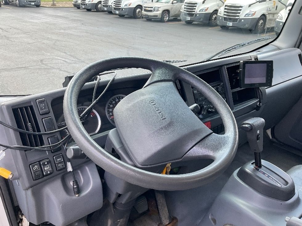 Light Duty Box Truck-Light and Medium Duty Trucks-Isuzu-2021-NPR-Akron-OH-251,880\n\t\tmiles-$ 27,000 - Image 17