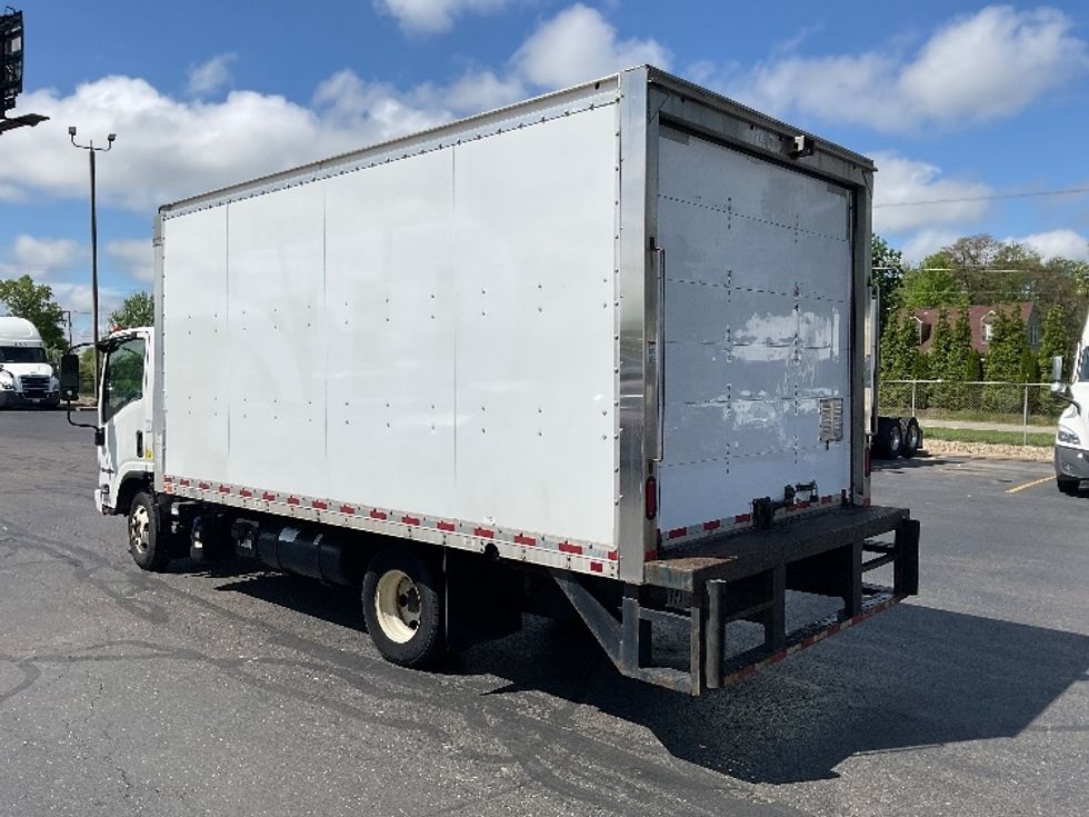 Light Duty Box Truck-Light and Medium Duty Trucks-Isuzu-2021-NPR-Akron-OH-266,153\n\t\tmiles-$ 27,000 - Image 6