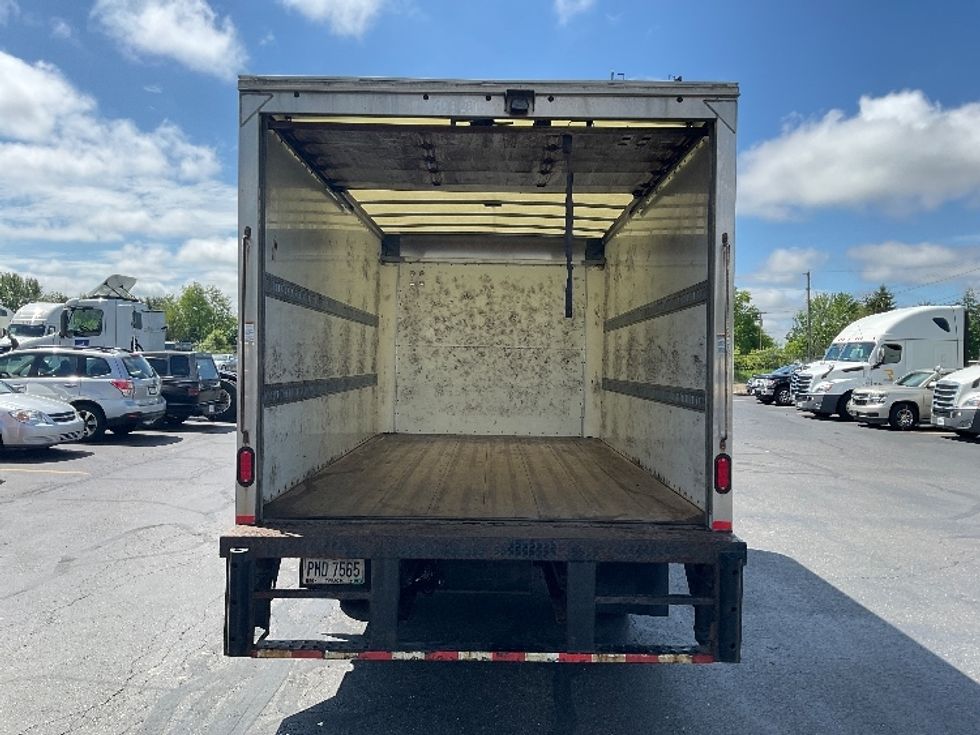 Light Duty Box Truck-Light and Medium Duty Trucks-Isuzu-2021-NPR-Akron-OH-266,153\n\t\tmiles-$ 27,000 - Image 9