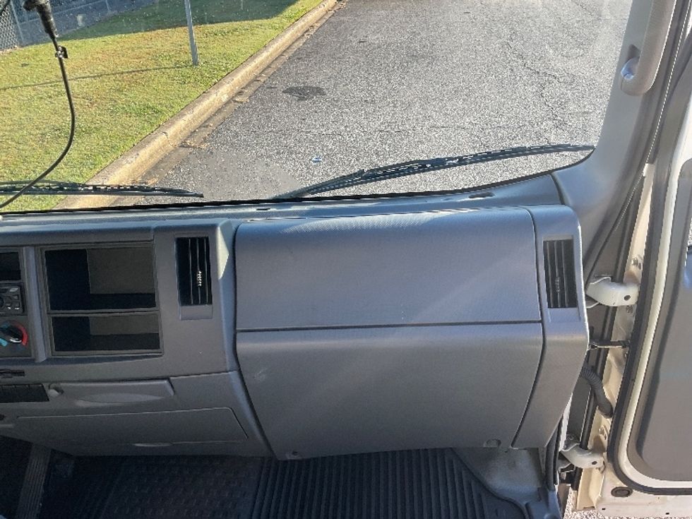 Light Duty Box Truck-Light and Medium Duty Trucks-Isuzu-2021-NPR-Birmingham-AL-204,786\n\t\tmiles-$ 26,250 - Image 19