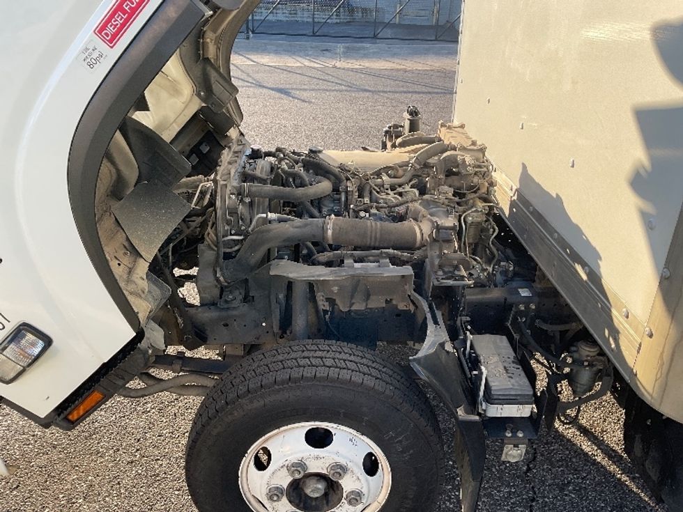 Light Duty Box Truck-Light and Medium Duty Trucks-Isuzu-2021-NPR-Birmingham-AL-204,786\n\t\tmiles-$ 26,250 - Image 22