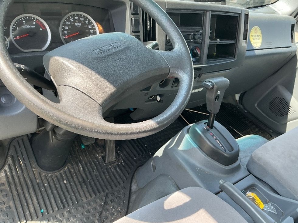 Light Duty Box Truck-Light and Medium Duty Trucks-Isuzu-2021-NPR-Chicopee-MA-218,280\n\t\tmiles-$ 23,250 - Image 17