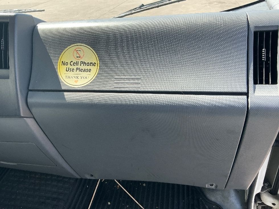 Light Duty Box Truck-Light and Medium Duty Trucks-Isuzu-2021-NPR-Chicopee-MA-218,280\n\t\tmiles-$ 23,250 - Image 21