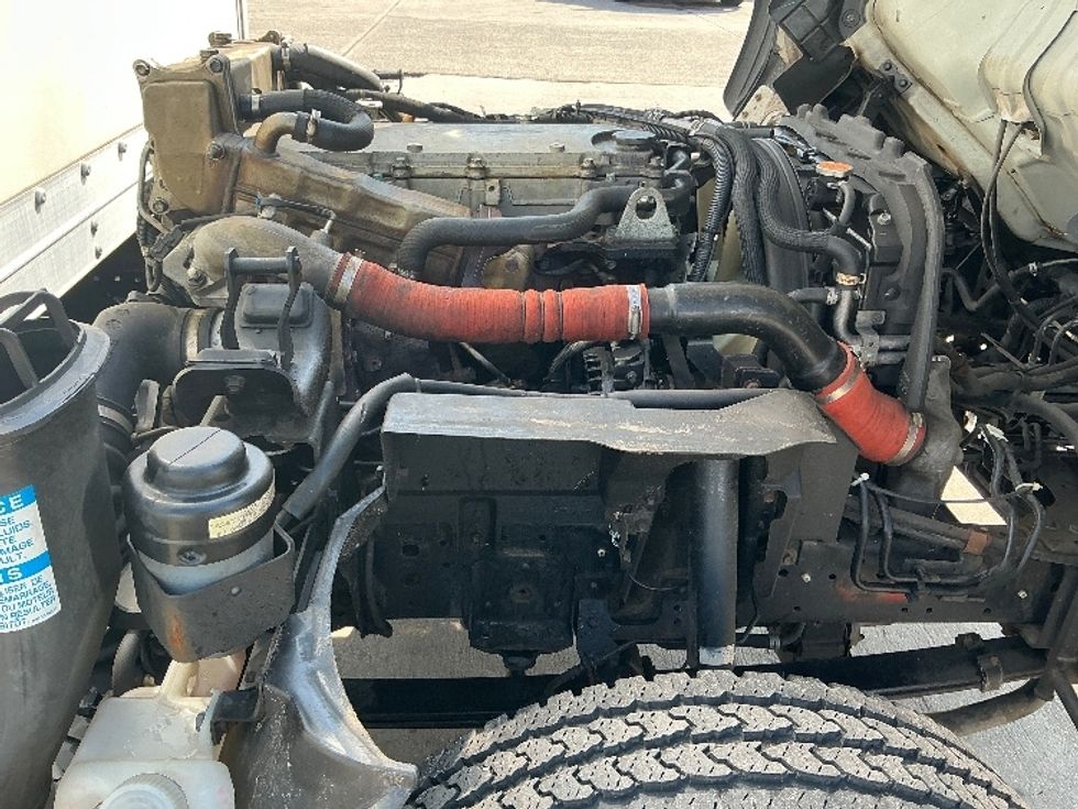 Light Duty Box Truck-Light and Medium Duty Trucks-Isuzu-2021-NPR-Chicopee-MA-218,280\n\t\tmiles-$ 23,250 - Image 24