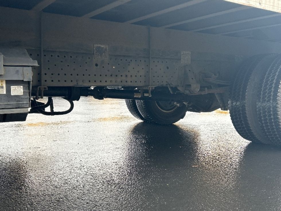 Light Duty Box Truck-Light and Medium Duty Trucks-Isuzu-2021-NPR-Clackamas-OR-93,428\n\t\tmiles-$ 47,000 - Image 5