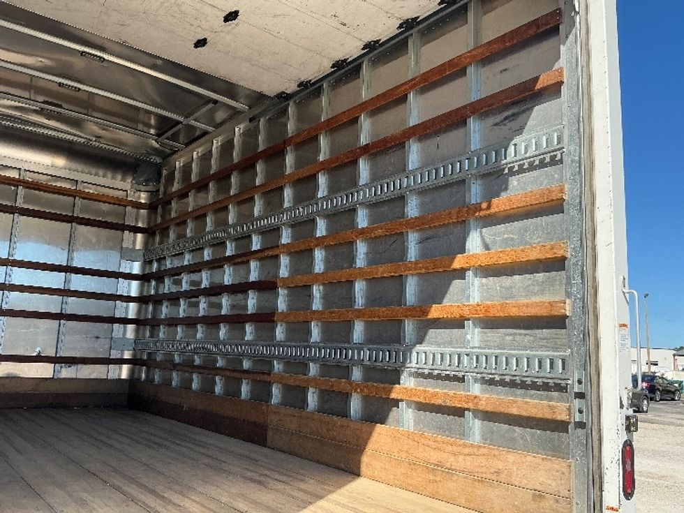 Light Duty Box Truck-Light and Medium Duty Trucks-Isuzu-2021-NPR-Dallas-TX-109,757\n\t\tmiles-$ 42,500 - Image 13