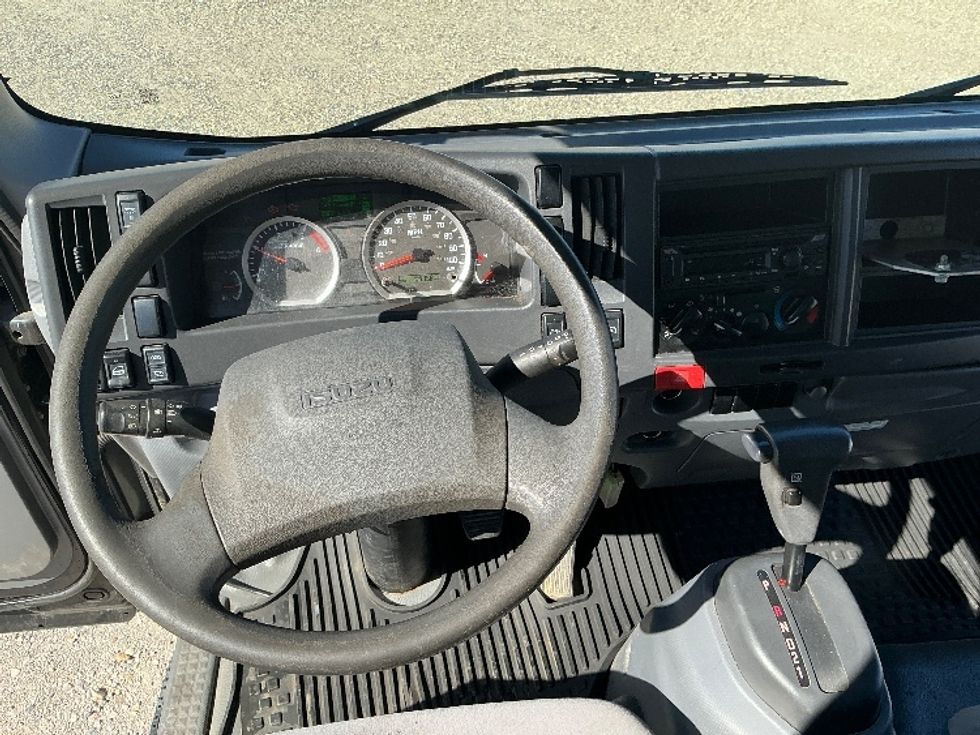 Light Duty Box Truck-Light and Medium Duty Trucks-Isuzu-2021-NPR-Dallas-TX-109,757\n\t\tmiles-$ 42,500 - Image 18