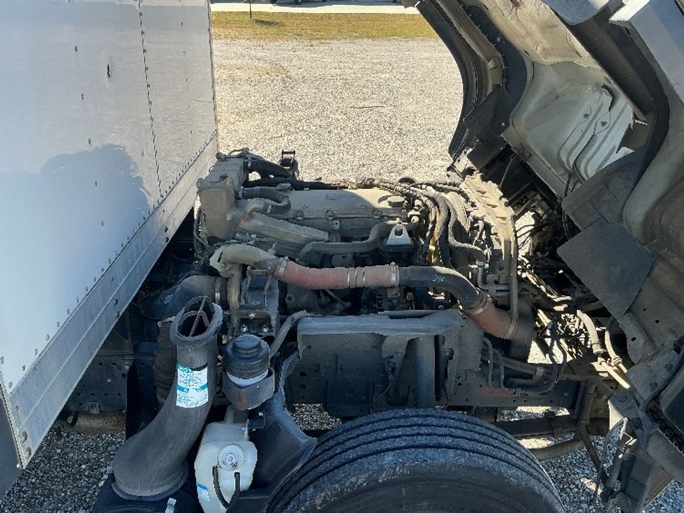 Light Duty Box Truck-Light and Medium Duty Trucks-Isuzu-2021-NPR-Dallas-TX-109,757\n\t\tmiles-$ 42,500 - Image 23