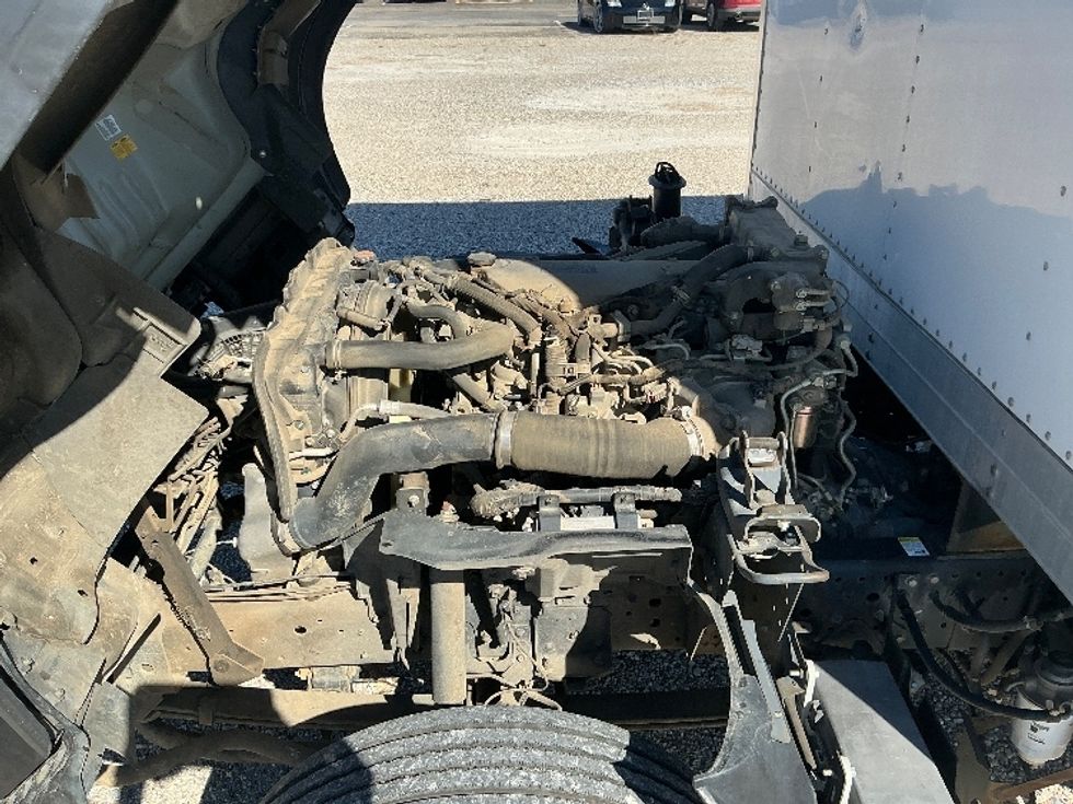 Light Duty Box Truck-Light and Medium Duty Trucks-Isuzu-2021-NPR-Dallas-TX-109,757\n\t\tmiles-$ 42,500 - Image 24