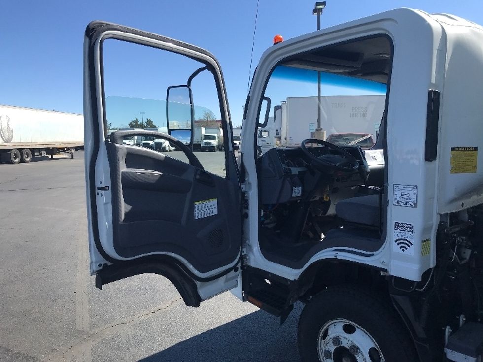 Light Duty Box Truck-Light and Medium Duty Trucks-Isuzu-2021-NPR-Denver-CO-91,475\n\t\tmiles-$ 47,250 - Image 16