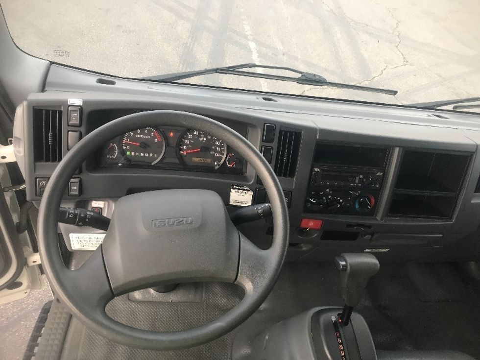 Light Duty Box Truck-Light and Medium Duty Trucks-Isuzu-2021-NPR EFI-Akron-OH-102,884\n\t\tmiles-$ 39,750 - Image 16