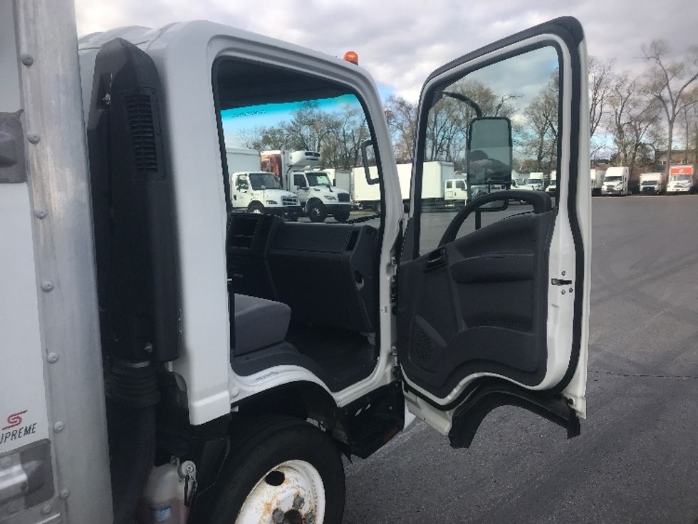Light Duty Box Truck-Light and Medium Duty Trucks-Isuzu-2021-NPR EFI-Akron-OH-102,884\n\t\tmiles-$ 39,750 - Image 18
