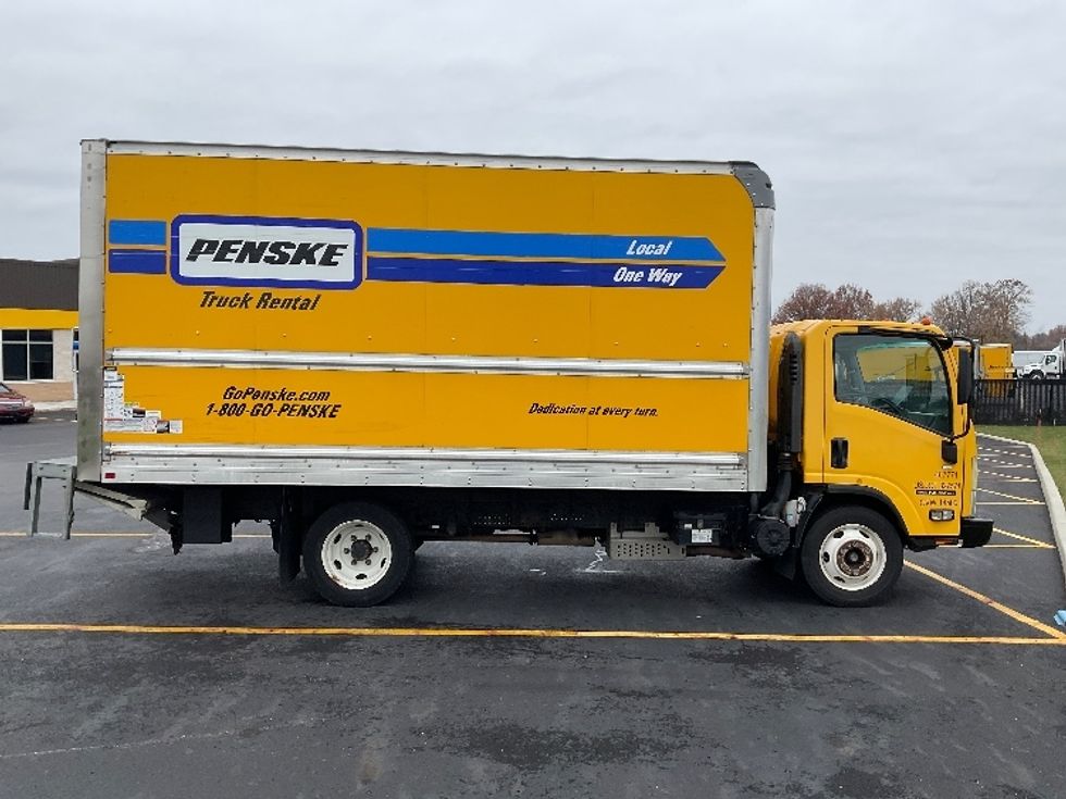 Light Duty Box Truck-Light and Medium Duty Trucks-Isuzu-2021-NPR EFI-Akron-OH-109,682\n\t\tmiles-$ 36,000 - Image 14