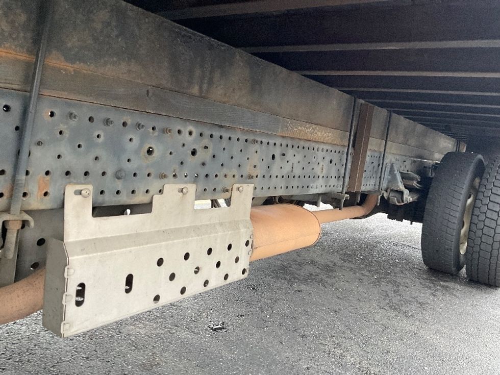 Light Duty Box Truck-Light and Medium Duty Trucks-Isuzu-2021-NPR EFI-Akron-OH-109,682\n\t\tmiles-$ 36,000 - Image 4