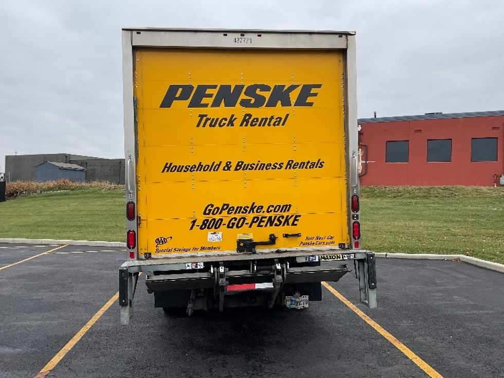 Light Duty Box Truck-Light and Medium Duty Trucks-Isuzu-2021-NPR EFI-Akron-OH-109,682\n\t\tmiles-$ 36,000 - Image 6