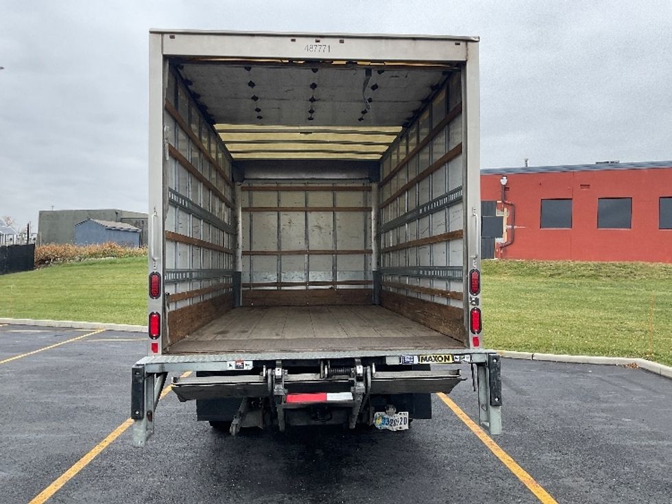 Light Duty Box Truck-Light and Medium Duty Trucks-Isuzu-2021-NPR EFI-Akron-OH-109,682\n\t\tmiles-$ 36,000 - Image 7