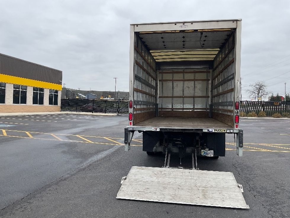 Light Duty Box Truck-Light and Medium Duty Trucks-Isuzu-2021-NPR EFI-Akron-OH-109,682\n\t\tmiles-$ 36,000 - Image 8