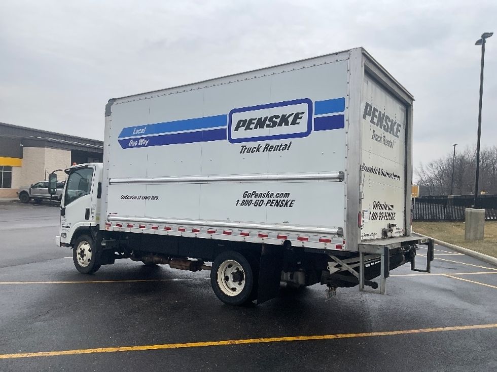 Light Duty Box Truck-Light and Medium Duty Trucks-Isuzu-2021-NPR EFI-Akron-OH-122,027\n\t\tmiles-$ 34,250 - Image 6