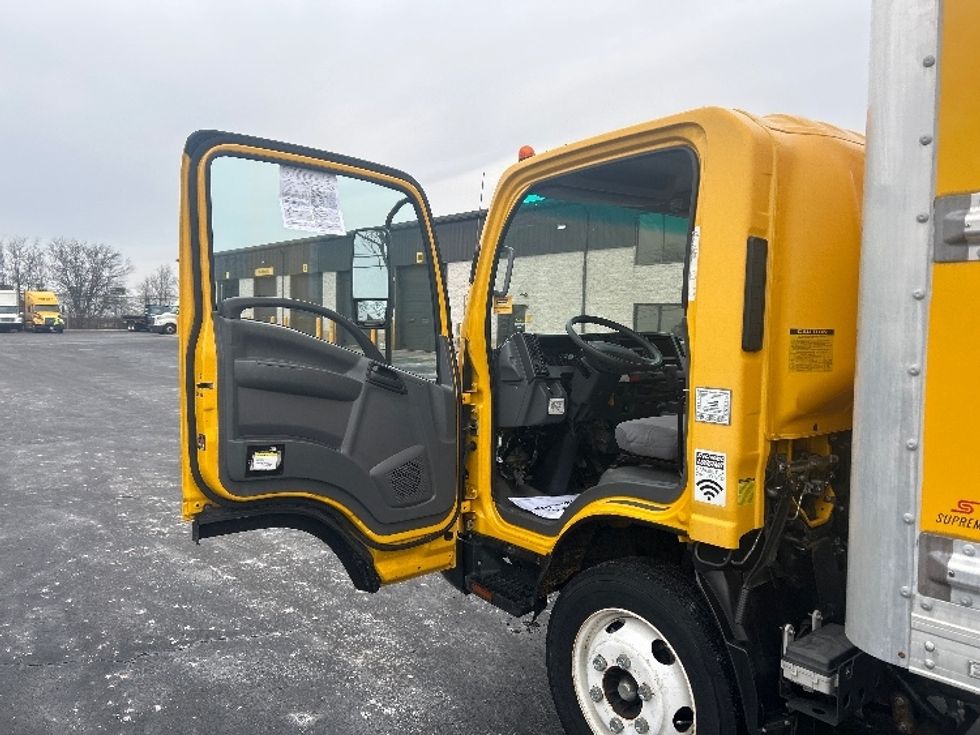 Light Duty Box Truck-Light and Medium Duty Trucks-Isuzu-2021-NPR EFI-Akron-OH-73,828\n\t\tmiles-$ 41,250 - Image 16