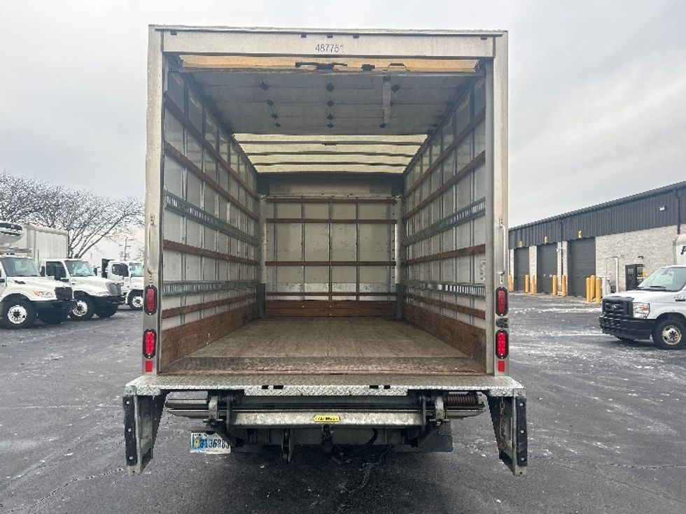 Light Duty Box Truck-Light and Medium Duty Trucks-Isuzu-2021-NPR EFI-Akron-OH-73,828\n\t\tmiles-$ 41,250 - Image 8