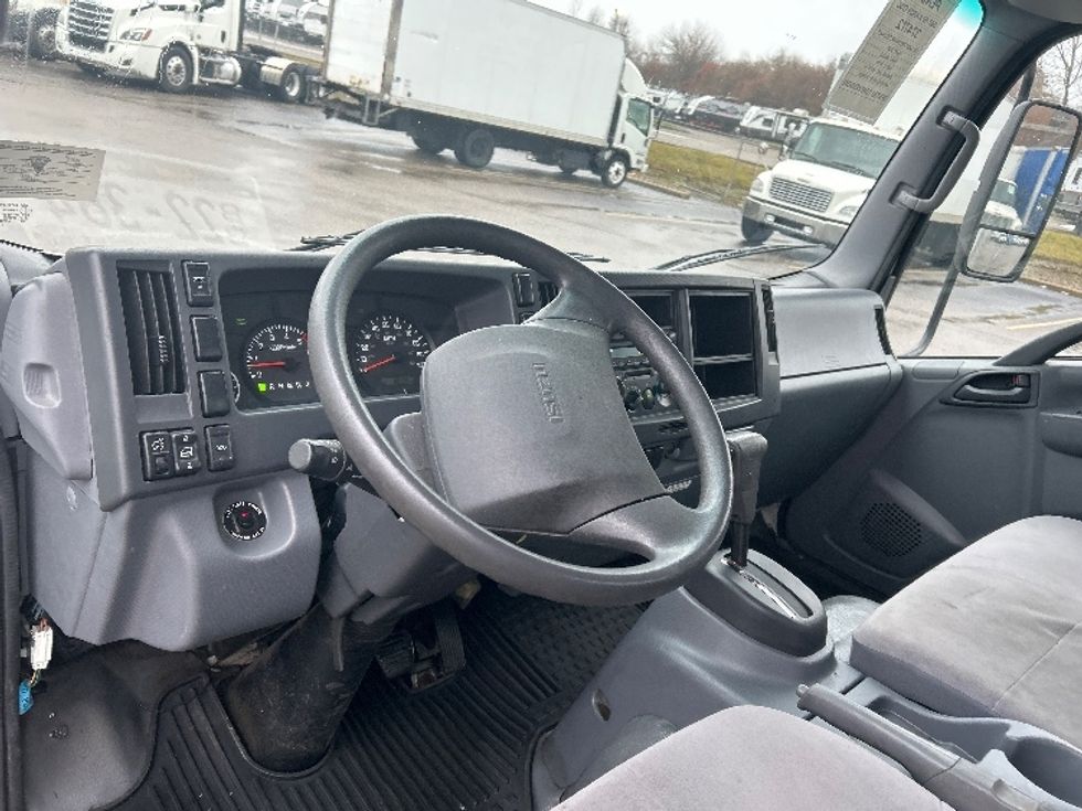 Light Duty Box Truck-Light and Medium Duty Trucks-Isuzu-2021-NPR EFI-Akron-OH-80,558\n\t\tmiles-$ 42,750 - Image 17