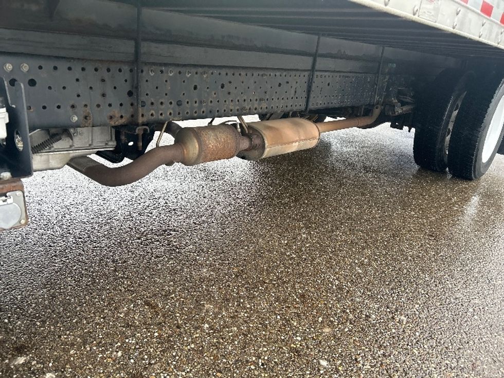 Light Duty Box Truck-Light and Medium Duty Trucks-Isuzu-2021-NPR EFI-Akron-OH-80,558\n\t\tmiles-$ 42,750 - Image 5