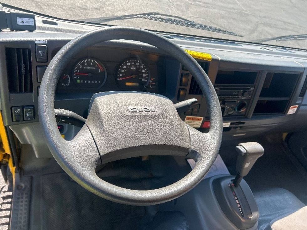 Light Duty Box Truck-Light and Medium Duty Trucks-Isuzu-2021-NPR EFI-Akron-OH-96,313\n\t\tmiles-$ 40,000 - Image 14