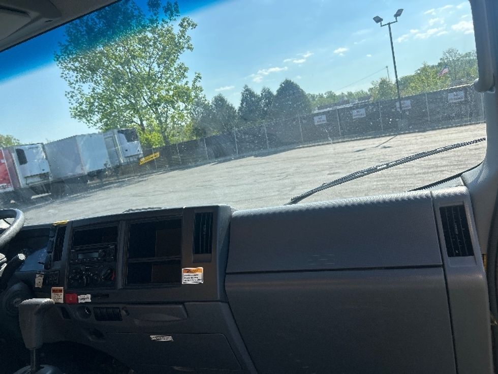 Light Duty Box Truck-Light and Medium Duty Trucks-Isuzu-2021-NPR EFI-Akron-OH-96,313\n\t\tmiles-$ 40,000 - Image 21