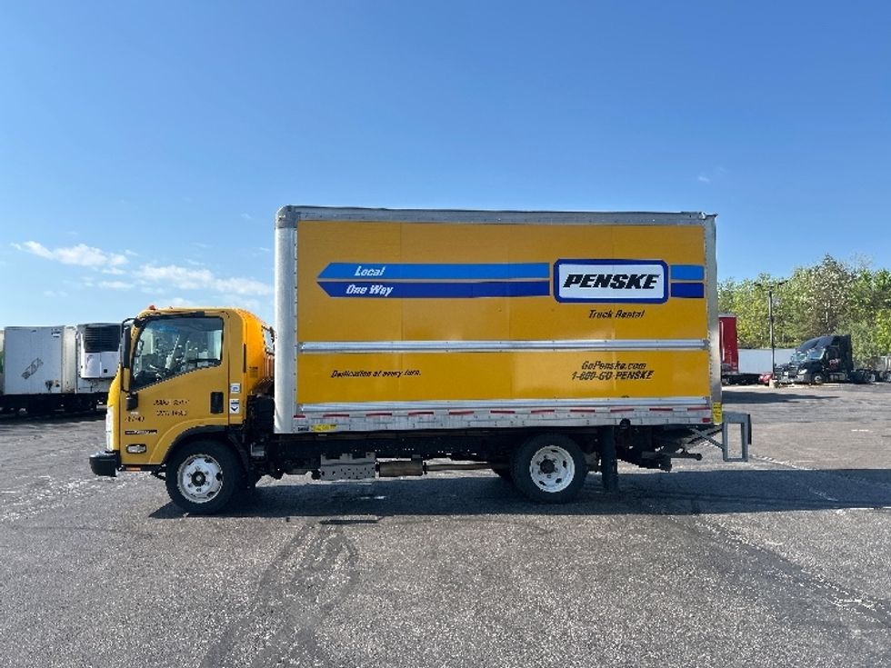 Light Duty Box Truck-Light and Medium Duty Trucks-Isuzu-2021-NPR EFI-Akron-OH-96,313\n\t\tmiles-$ 40,000 - Image 4