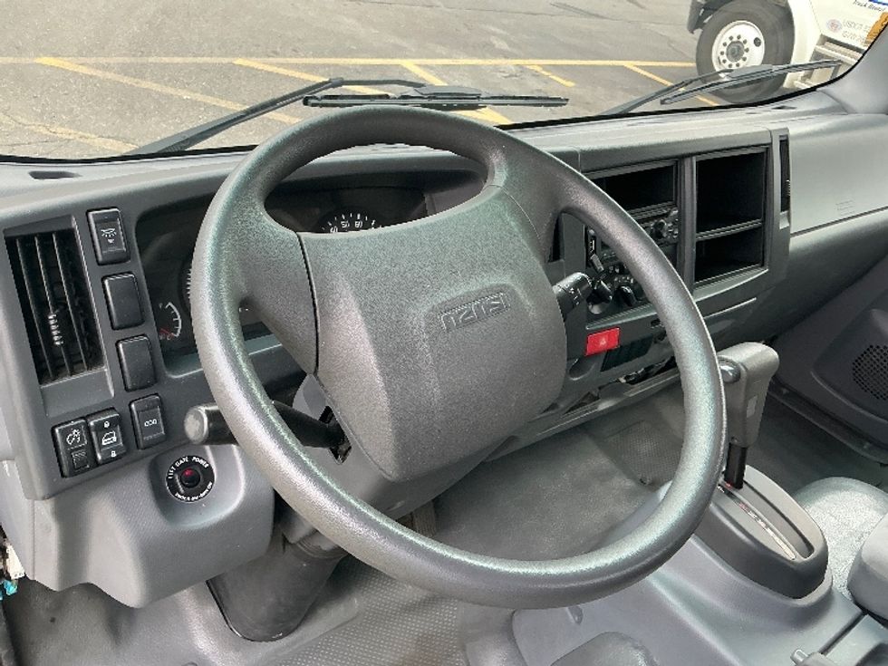 Light Duty Box Truck-Light and Medium Duty Trucks-Isuzu-2021-NPR EFI-Albany-NY-154,558\n\t\tmiles-$ 27,250 - Image 17