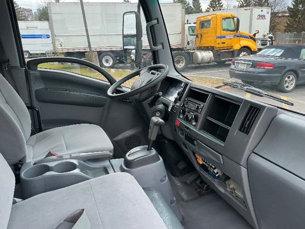Light Duty Box Truck-Light and Medium Duty Trucks-Isuzu-2021-NPR EFI-Albany-NY-154,558\n\t\tmiles-$ 27,250 - Image 22