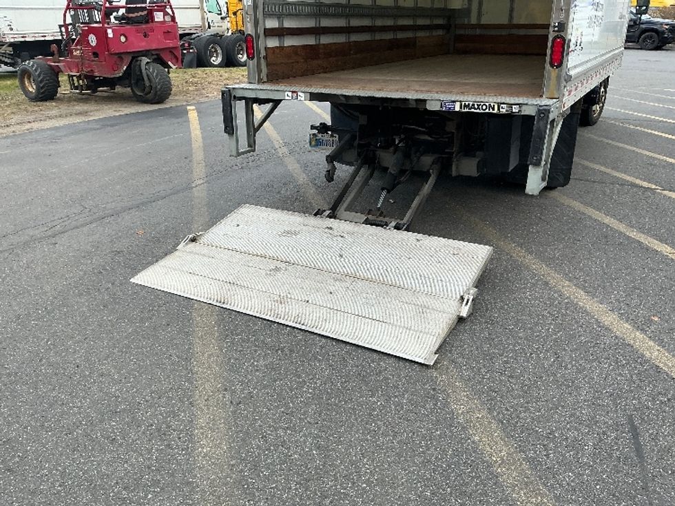 Light Duty Box Truck-Light and Medium Duty Trucks-Isuzu-2021-NPR EFI-Albany-NY-154,558\n\t\tmiles-$ 27,250 - Image 9