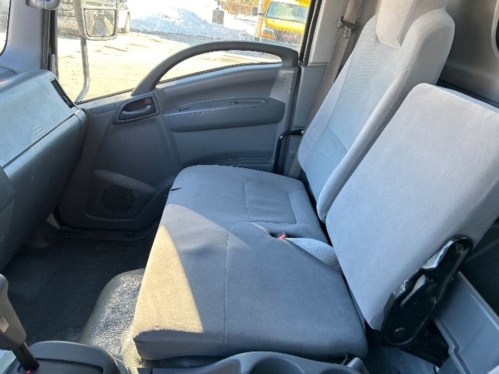 Light Duty Box Truck-Light and Medium Duty Trucks-Isuzu-2021-NPR EFI-Albany-NY-65,380\n\t\tmiles-$ 40,500 - Image 19