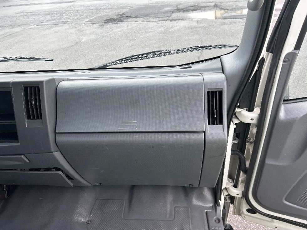 Light Duty Box Truck-Light and Medium Duty Trucks-Isuzu-2021-NPR EFI-Albany-NY-84,185\n\t\tmiles-$ 38,500 - Image 21