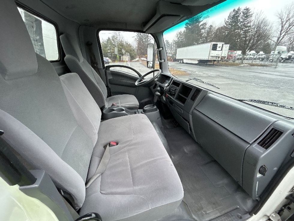 Light Duty Box Truck-Light and Medium Duty Trucks-Isuzu-2021-NPR EFI-Albany-NY-84,185\n\t\tmiles-$ 38,500 - Image 22