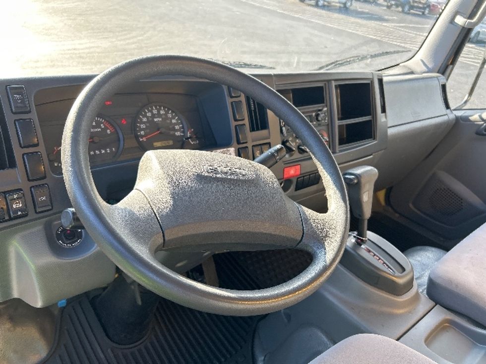 Light Duty Box Truck-Light and Medium Duty Trucks-Isuzu-2021-NPR EFI-Atlanta-GA-104,695\n\t\tmiles-$ 37,500 - Image 18