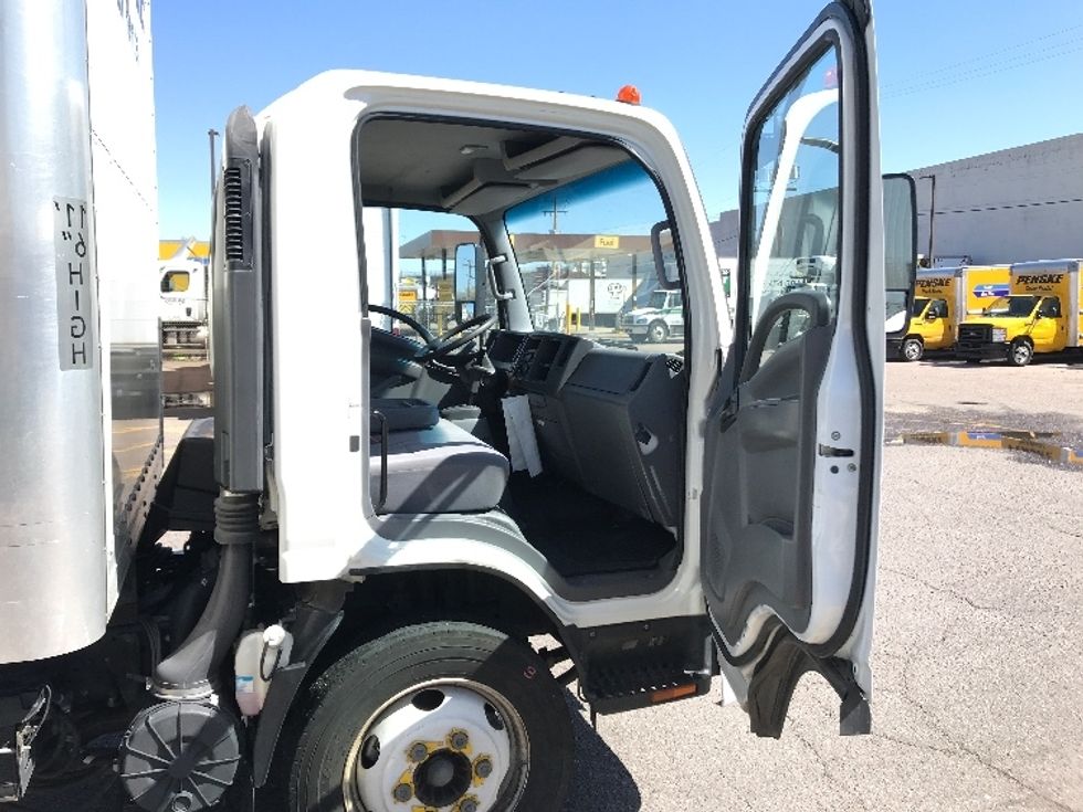 Light Duty Box Truck-Light and Medium Duty Trucks-Isuzu-2021-NPR EFI-Aurora-CO-64,738\n\t\tmiles-$ 46,750 - Image 20