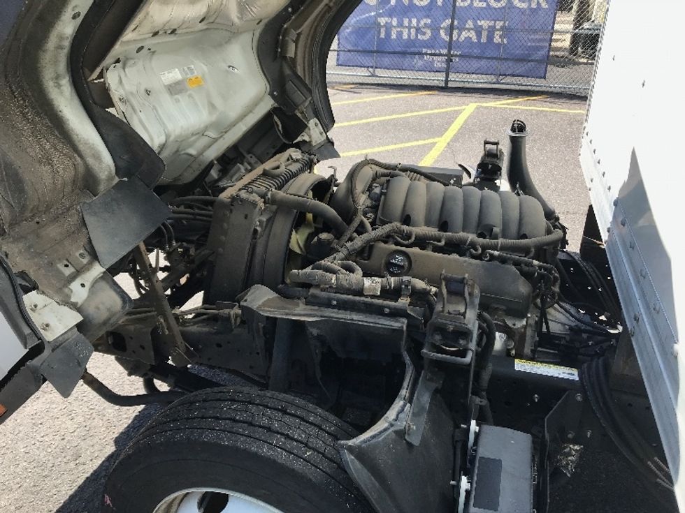 Light Duty Box Truck-Light and Medium Duty Trucks-Isuzu-2021-NPR EFI-Aurora-CO-64,738\n\t\tmiles-$ 46,750 - Image 24