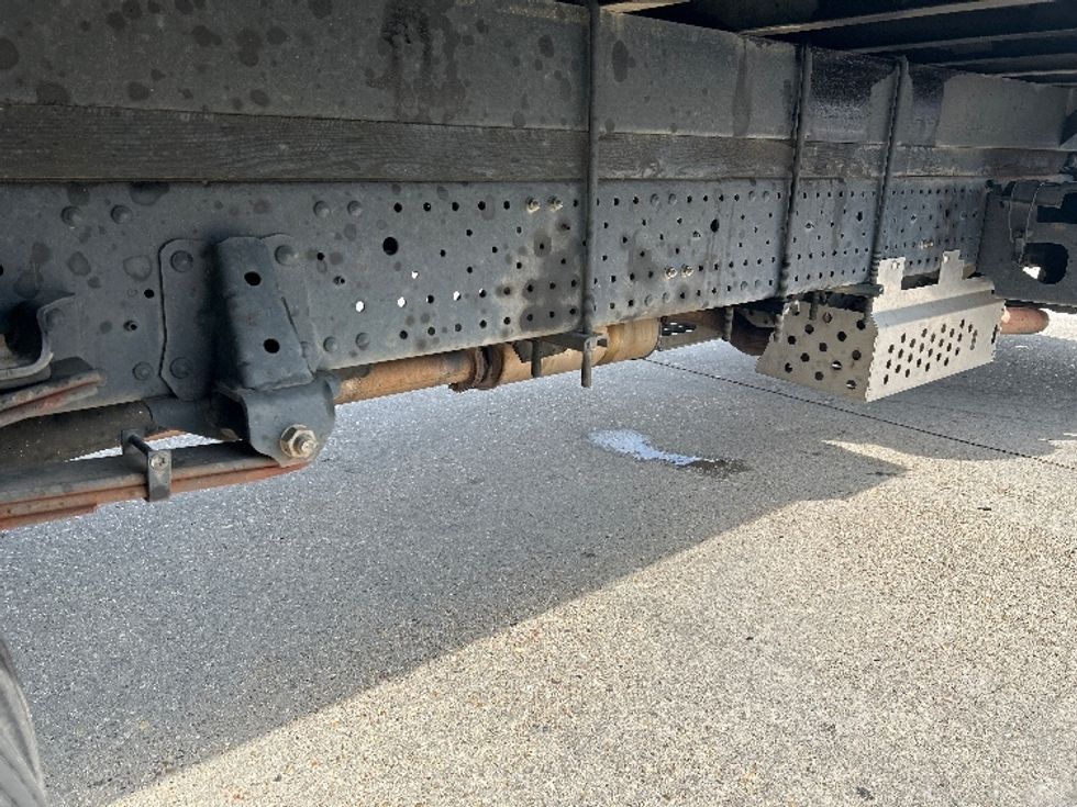 Light Duty Box Truck-Light and Medium Duty Trucks-Isuzu-2021-NPR EFI-Baton Rouge-LA-104,615\n\t\tmiles-$ 37,500 - Image 14