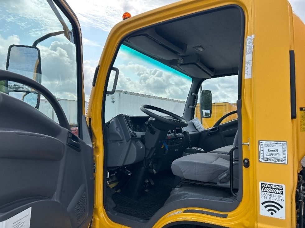 Light Duty Box Truck-Light and Medium Duty Trucks-Isuzu-2021-NPR EFI-Baton Rouge-LA-104,615\n\t\tmiles-$ 37,500 - Image 16