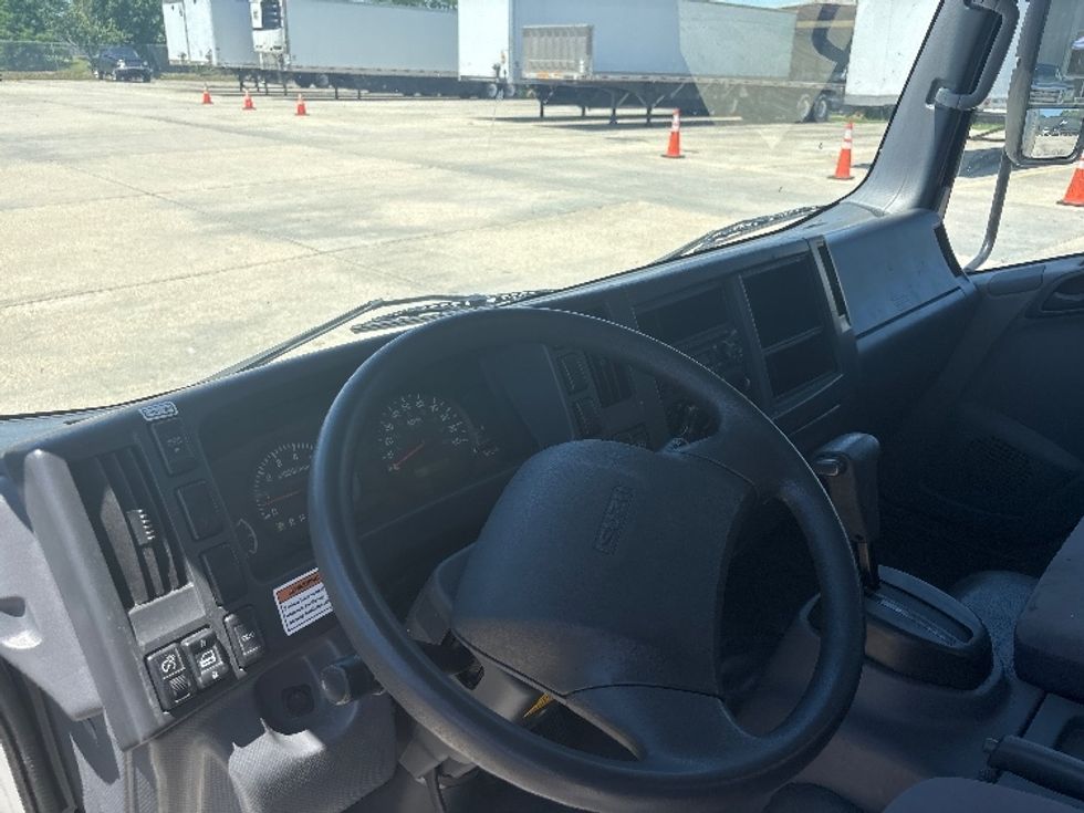 Light Duty Box Truck-Light and Medium Duty Trucks-Isuzu-2021-NPR EFI-Baton Rouge-LA-90,629\n\t\tmiles-$ 41,750 - Image 17