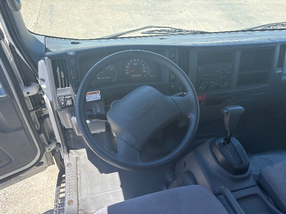 Light Duty Box Truck-Light and Medium Duty Trucks-Isuzu-2021-NPR EFI-Baton Rouge-LA-90,629\n\t\tmiles-$ 41,750 - Image 18