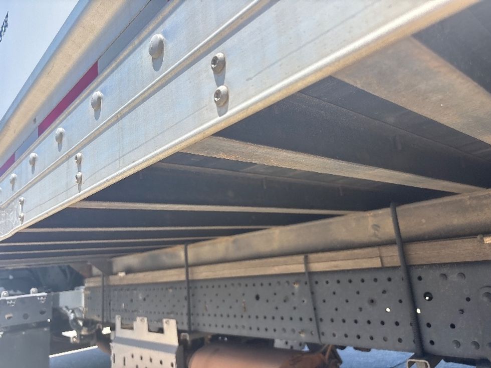 Light Duty Box Truck-Light and Medium Duty Trucks-Isuzu-2021-NPR EFI-Baton Rouge-LA-90,629\n\t\tmiles-$ 41,750 - Image 5