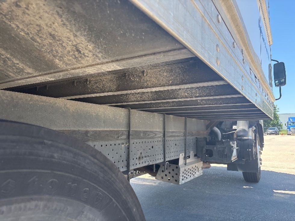 Light Duty Box Truck-Light and Medium Duty Trucks-Isuzu-2021-NPR EFI-Baton Rouge-LA-90,812\n\t\tmiles-$ 41,750 - Image 14