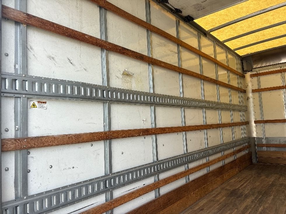 Light Duty Box Truck-Light and Medium Duty Trucks-Isuzu-2021-NPR EFI-Beaumont-TX-57,311\n\t\tmiles-$ 44,000 - Image 11