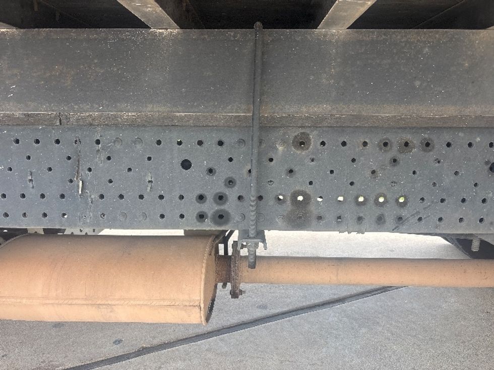 Light Duty Box Truck-Light and Medium Duty Trucks-Isuzu-2021-NPR EFI-Beaumont-TX-57,311\n\t\tmiles-$ 44,000 - Image 5