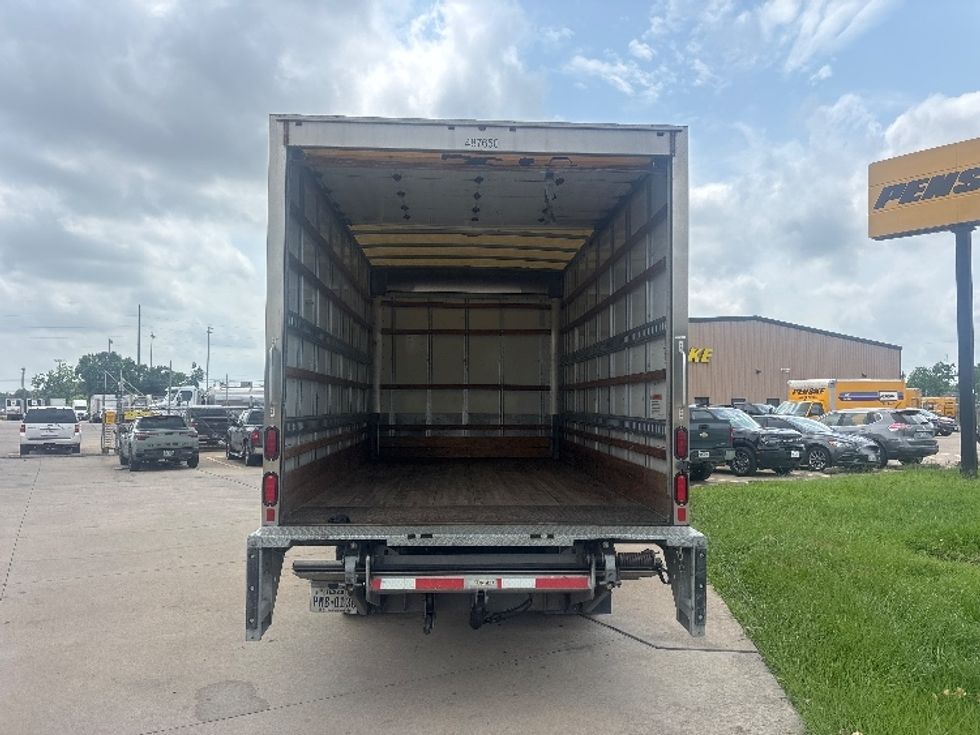 Light Duty Box Truck-Light and Medium Duty Trucks-Isuzu-2021-NPR EFI-Beaumont-TX-57,311\n\t\tmiles-$ 44,000 - Image 8