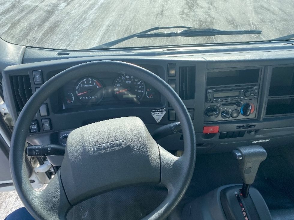 Light Duty Box Truck-Light and Medium Duty Trucks-Isuzu-2021-NPR EFI-Binghamton-NY-100,909\n\t\tmiles-$ 36,750 - Image 18