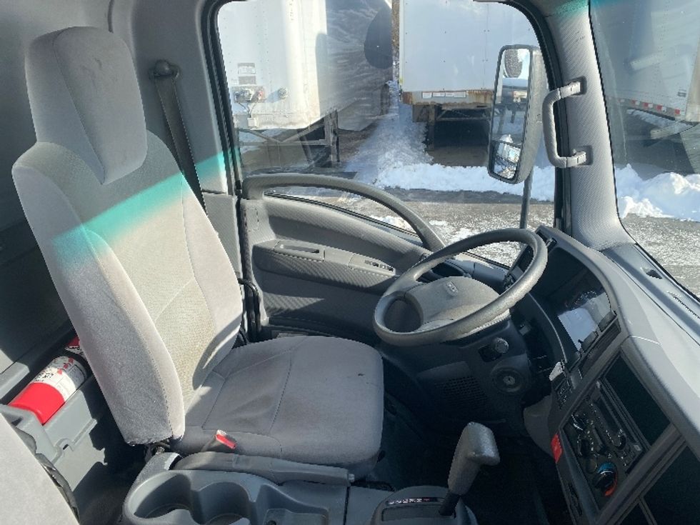 Light Duty Box Truck-Light and Medium Duty Trucks-Isuzu-2021-NPR EFI-Binghamton-NY-100,909\n\t\tmiles-$ 36,750 - Image 22